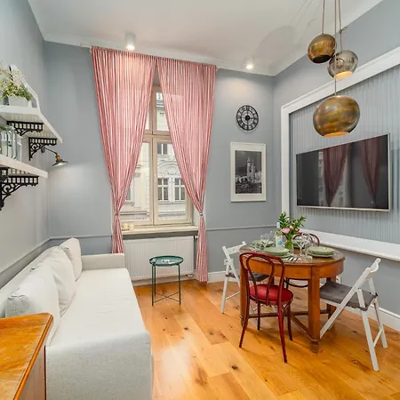 Kazimierz - Location, Entresol - By Rentujemy شقة كراكوفيا