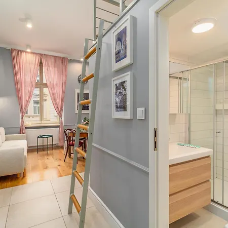Apartment Kazimierz - Location, Entresol - By Rentujemy