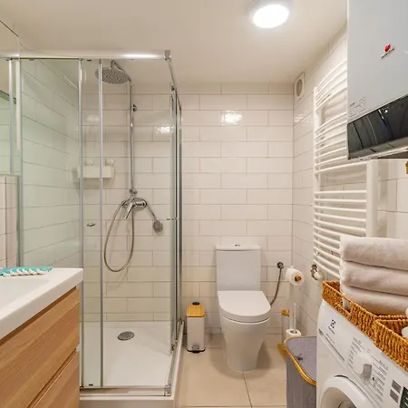 Kazimierz - Location, Entresol - By Rentujemy Apartment