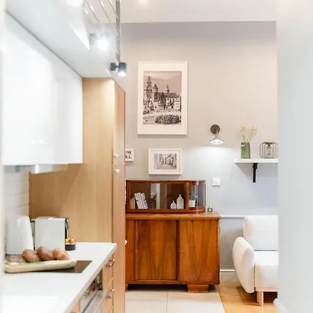 Apartment Kazimierz - Location, Entresol - By Rentujemy